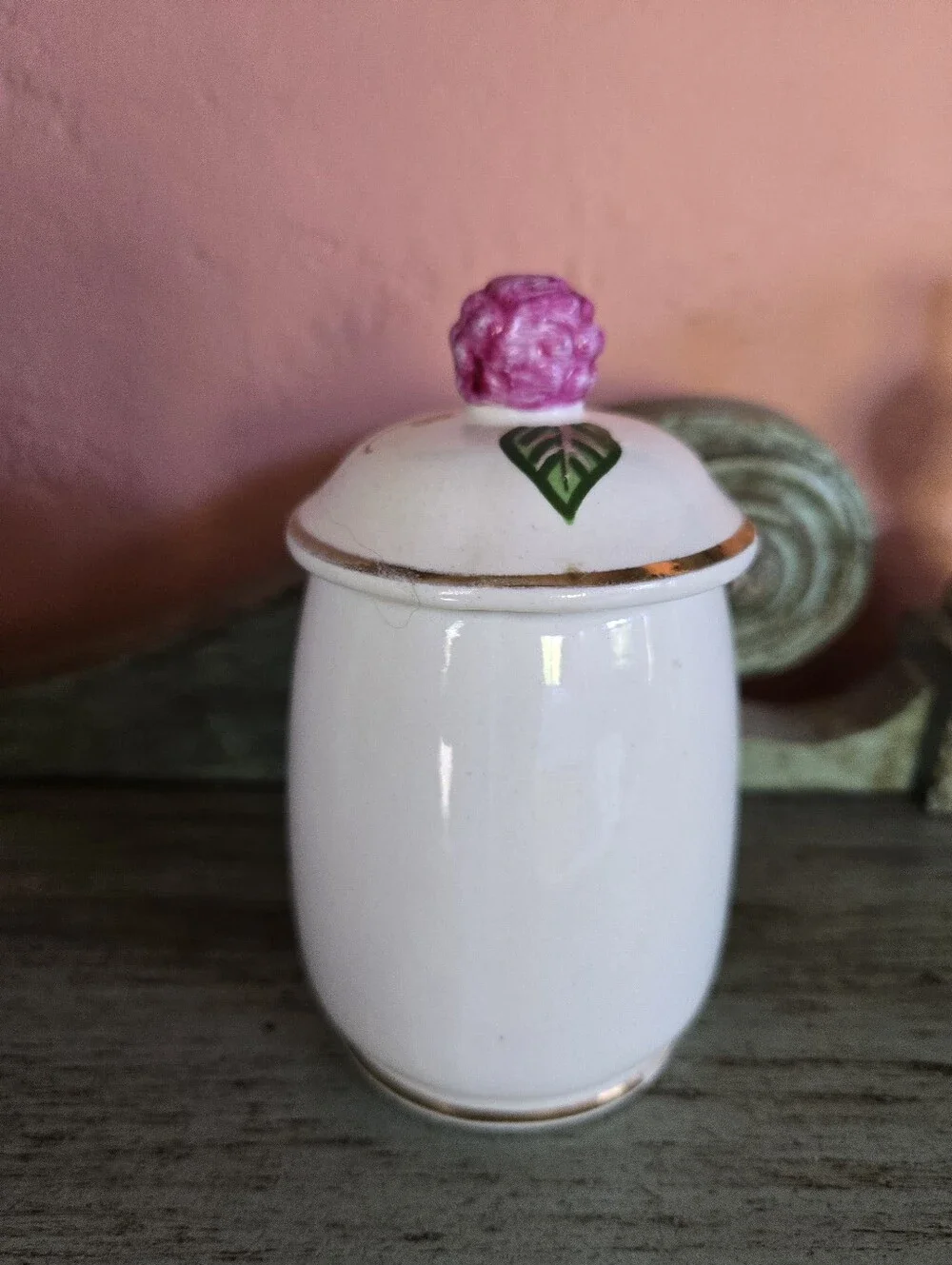 Vintage Knott's Berry Farm Covered Jam Pot Excellent